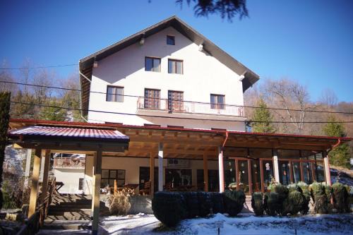 Kopaonik House | Apartments and Rooms Vicko