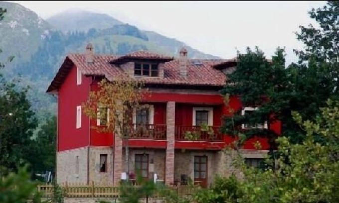 Cangas de Onis Cottage | Apartments El Picoretu for 2 people