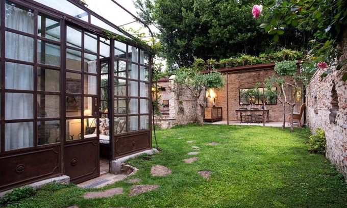 Oltrarno Apartment | Apartments Florence - Ronco Giardino
