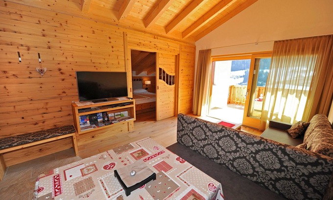 Ortisei Apartment | Apartments Hapeli 112A