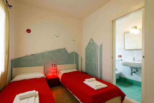 Baja Sardinia Apartment | Apartments in Baja Sardinia 42800