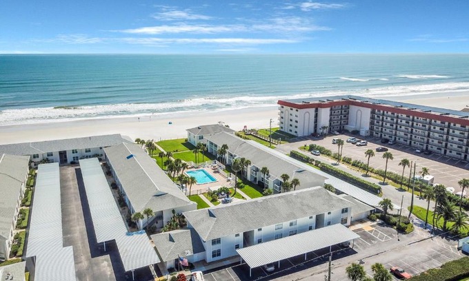 New Smyrna Beach Apartment | Apartments in New Smyrna Beach, FL, USA