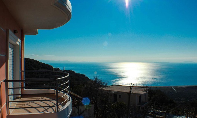 Borsh Apartment | Apartments Vila Emiliano
