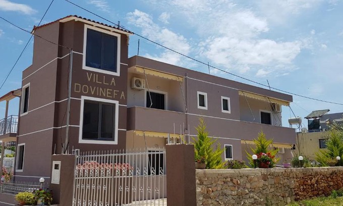 Ksamil Apartment | Apartments Villa Dovinefa