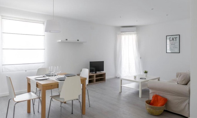 La Creu del Grau Apartment | ApartUP Las Naves