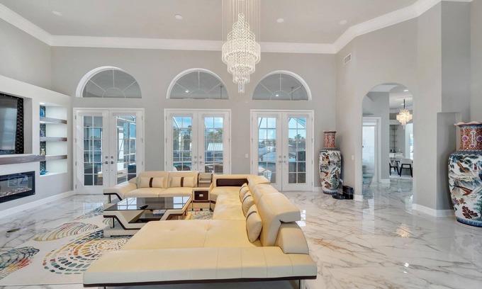 Apollo Beach House | Apollo Beach Luxury | Canalfront Fall Getaway + Dock