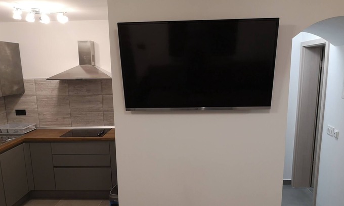 Brezice Apartment | APP Mateo 6168