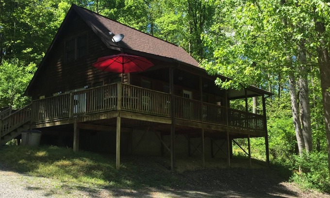 Keslers Cross Lanes House | Appalachian Adventure at Summersville Lake, WV