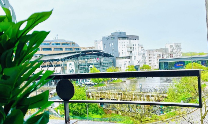 Cergy Apartment | Appart Cozy Accès Direct à Paris - au Pied de la Gare