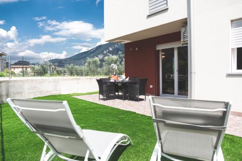 Riva del Garda Apartment | Appartamento Campagnola piano terra con giardino privato
