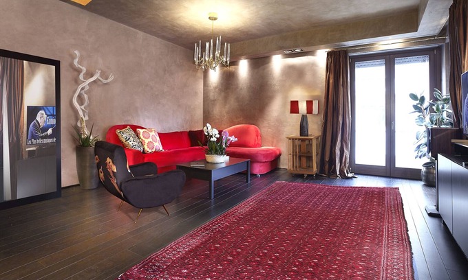 Porta Vittoria Apartment | Appartamento di design nel centro di Milano con box auto privato.