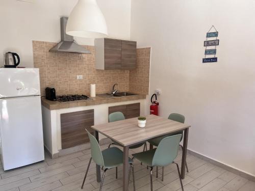 Quercianella Apartment | Appartamento Il Garofano