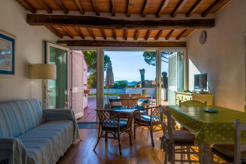 Magazzini Villa | Appartamento Il Mare Vicino
