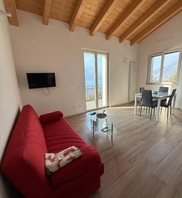 Navene Apartment | Appartamento Riflessi D'Acqua