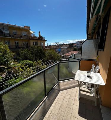 Varazze Apartment | Appartamento Varazze Sardi 28