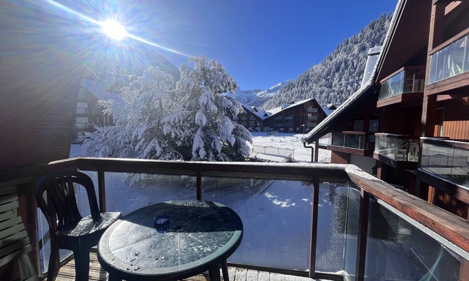 Les Contamines-Montjoie Apartment | Appartement aux Pieds des Pistes Avec Terrasse Plein sud