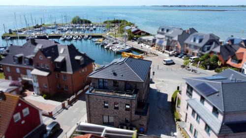 Lemkenhafen Apartment | Appartements-am-Hafen-No-2