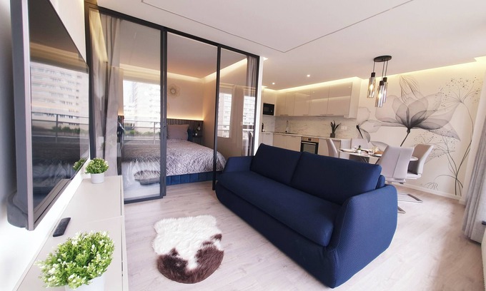 Puteaux Apartment | Appartement Élégant Avec Balcon - Paris La Défense