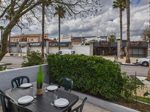 Marseillan Plage Apartment | Appartement 3 pièces climatisé avec terrasse et parking privé à Marseillan - FR-1-326-813