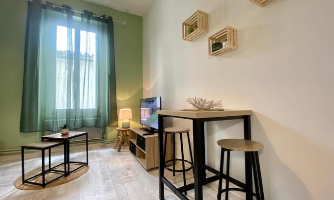 Carcassonne Apartment | Appartement 30m2 - 400 métres Cité Médiavale