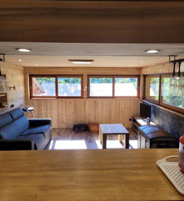 Champagny-en-Vanoise Apartment | Appartement avec vue panoramique à Champagny - La Joubarbe