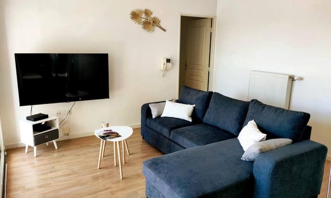 Nord - Gare Apartment | Appartement avec terrasse et parking privé