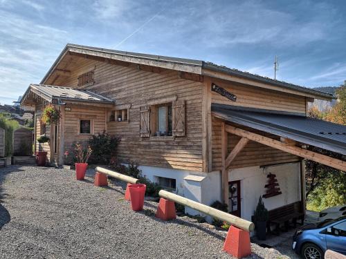 Les Carroz-d'Araches Apartment | Appartement cosy aux Carroz, 40 m², vue sur la montagne