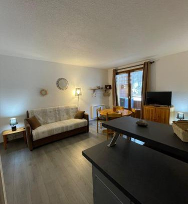 Allos Apartment | Appartement centre station 6 couchages