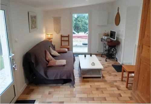 Hourtin Apartment | Appartement confortable à Hourtin avec terrasse