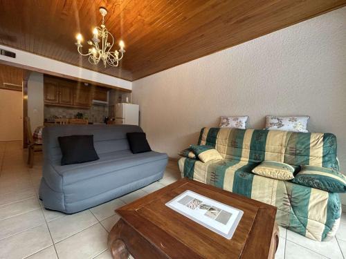 La Salle-les-Alpes Apartment | Appartement cosy 5 couchages, proche pistes et commerces, La Salle-les-Alpes - FR-1-330F-156