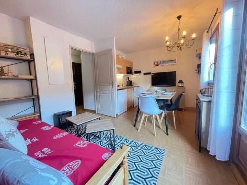 Flumet Apartment | Appartement cosy avec piscine, animaux admis et parking à Flumet - FR-1-505-206