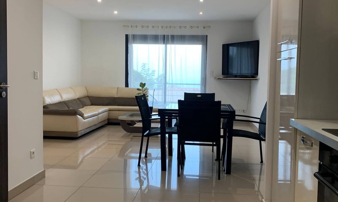 Bastia Apartment | Appartement Dans les Hauteurs de Bastia, Quartier Calme Proche du Centre Ville