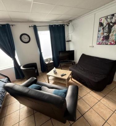Forbach Apartment | Appartement dans maison au calme