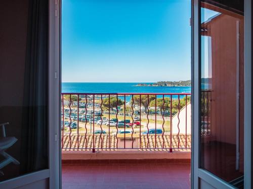 Giens Apartment | Appartement de charme avec vue mer époustouflante