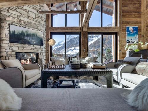 Val-d'Isere Apartment | Appartement de luxe avec jacuzzi, terrasse et cheminée - 10 personnes - FR-1-567-97