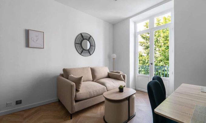 Thermal Apartment | Appartement design et climatisé en centre ville