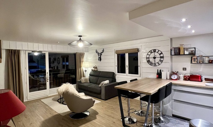 Saint-Jean-de-Sixt Apartment | Appartement entre Lac et Montagne chez Justine