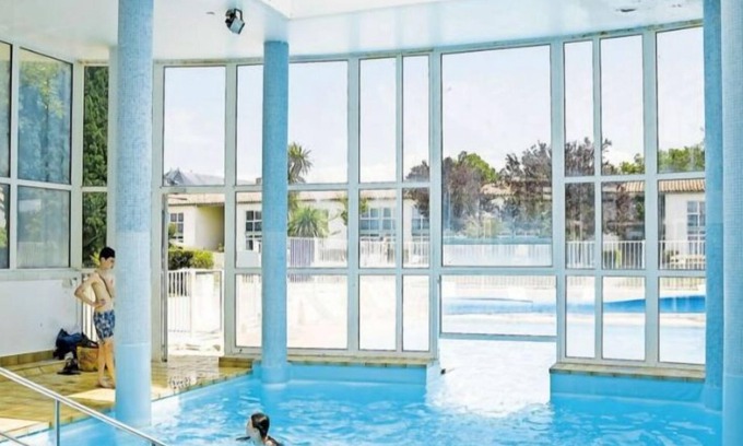 Saint-Martin-de-Re Apartment | Appartement Tres Bien Situe AU Coeur DE Saint Martin DE RE