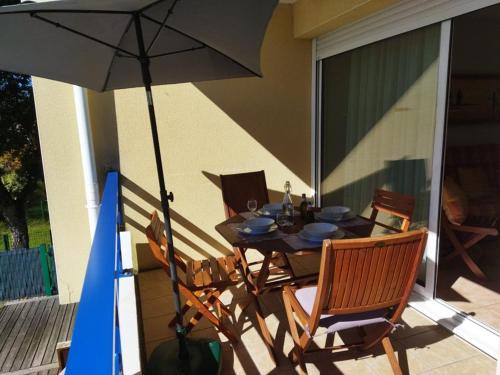 Vieux-Boucau-les-Bains Apartment | Appartement T2 Cabine au calme, idéal famille/amis, proche plage, parking privé, terrasse. - FR-1-379-146