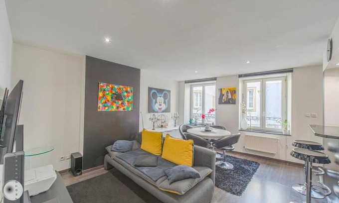 Metz-Centre – Ancienne Ville Apartment | Appartement La Mazelle