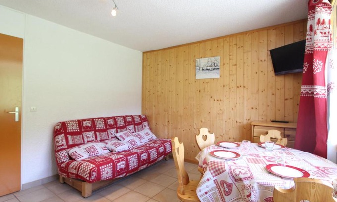 Lanslevillard Apartment | Appartement Lanslevillard, 2 pièces, 4 personnes - FR-1-508-165
