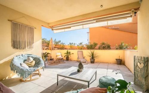 Ajaccio Apartment | Appartement moderne à Ajaccio de 45 m² avec terrasse vue mer
