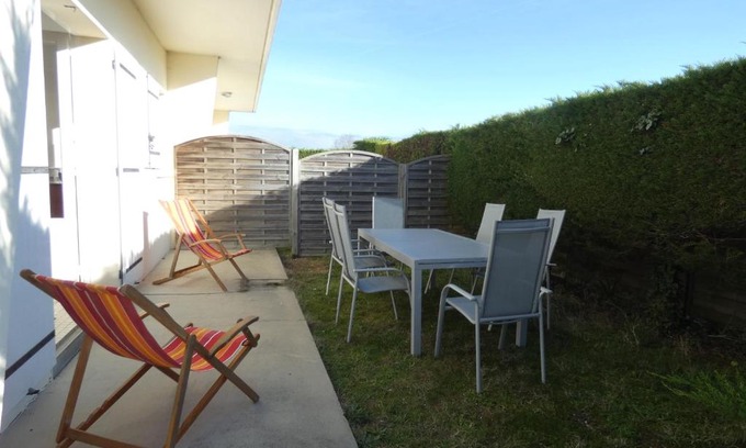 Notre-Dame-de-Monts Apartment | Appartement Notre-Dame-de-Monts, 2 pièces, 5 personnes - FR-1-540-19