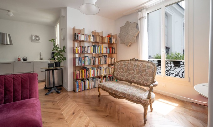 Quartier de la Folie-Mericourt Apartment | Appartement Ottomane - Welkeys
