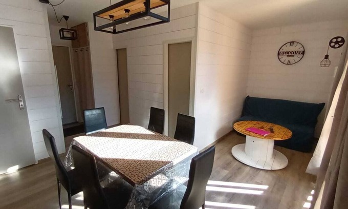 Ax-les-Thermes Apartment | Appartement T3 Toutes Saisons à 100m des Remontées