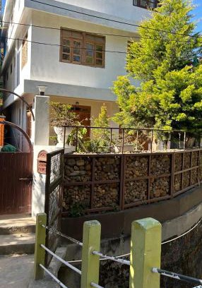Shillong House | Apple Cherry Pine Green Homestay