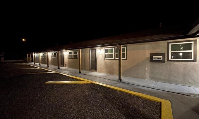 Clayton Apartment | Apt 5 - High Plains Lodge at Nomad Landing