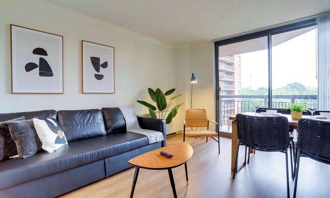 Pentagon City Apartment | Apt w/Prime Access & Top Amenities