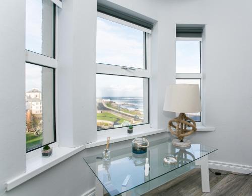 Portrush Apartment | Apt3, No 2 Antrim Gardens, Portrush with Seaview
