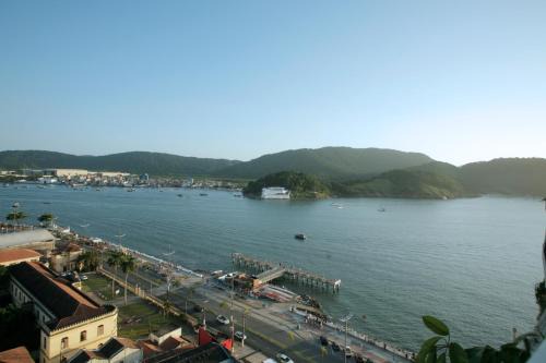 Ponta da Praia Apartment | Apto charmoso com vista mar na Ponta da Praia
